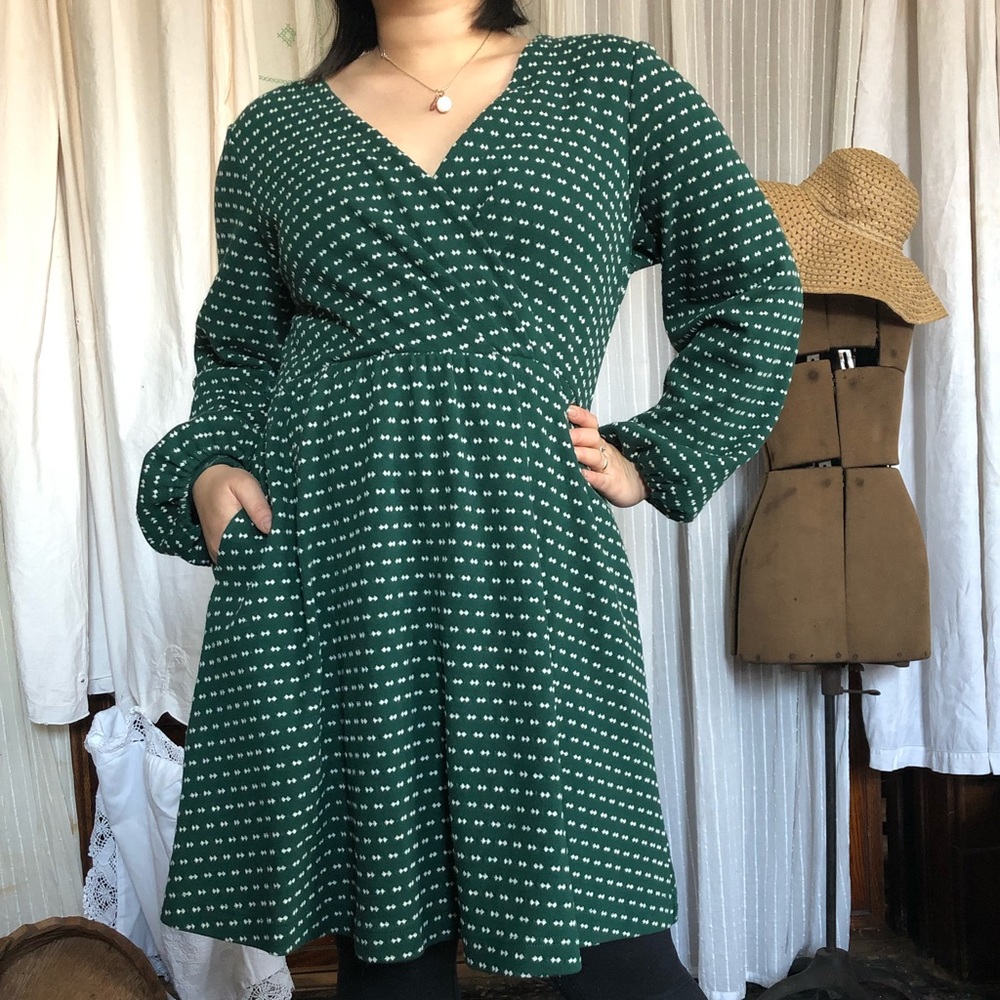 Anthropologie Maeve Emerald knit fit & flare dress w/ pockets